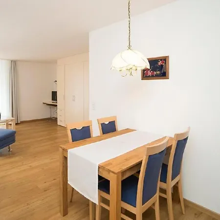 Chesa Quadrella Appartement *