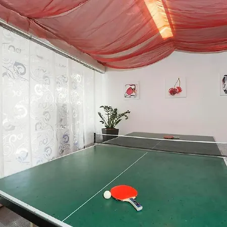 Chesa Quadrella Appartement *